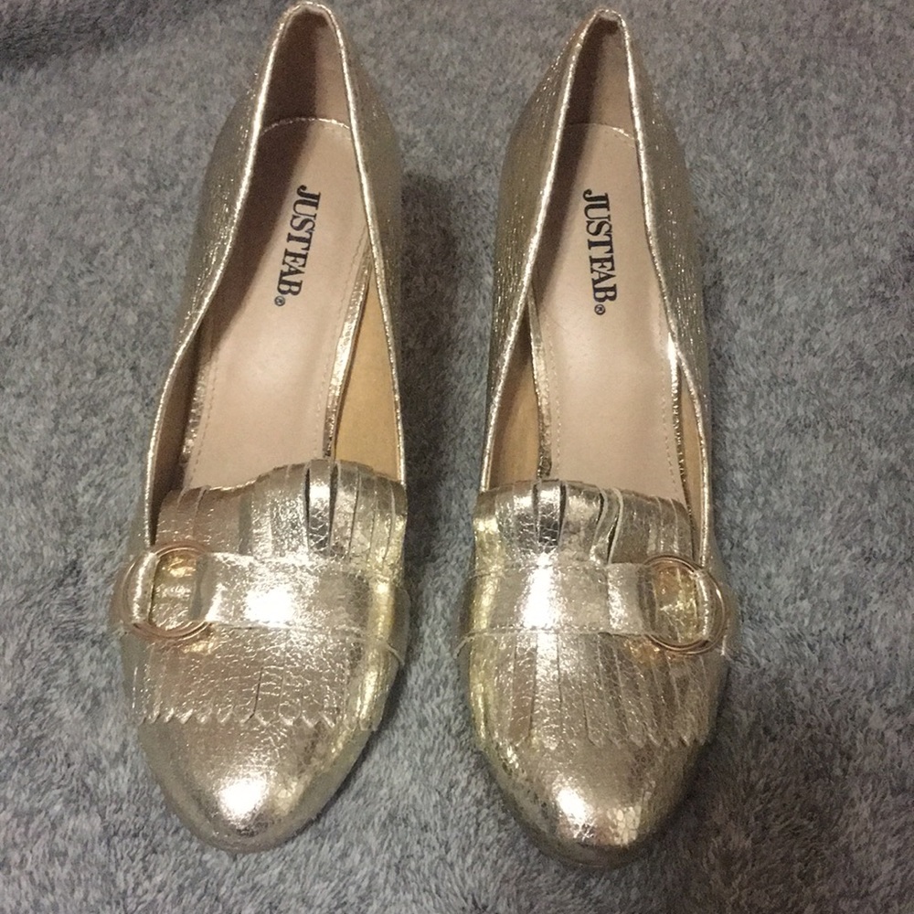 Just Fab metallic heels